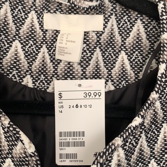 H&M Patterned Overcoat - Picture 3 of 5